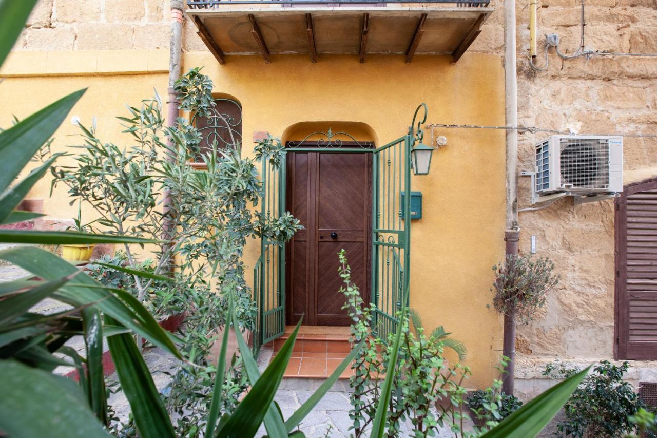 Apartamento La Sedia Rossa Historical Centre Agrigento Exterior foto